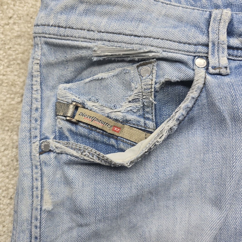 Vintage Mens Diesel DARRON 0826A Slim Tapered Blue Jeans W34 L34 - Picture 7 of 16